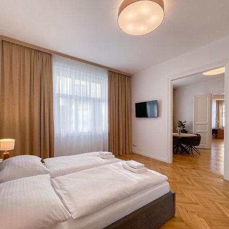 Elysian Apartment 브라티슬라바 외부 사진